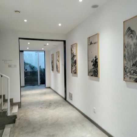 Serene Vale Inn Guilin-Free One Way Pick Up Service To High-Speed Railway Station For 2 Nights Exteriör bild