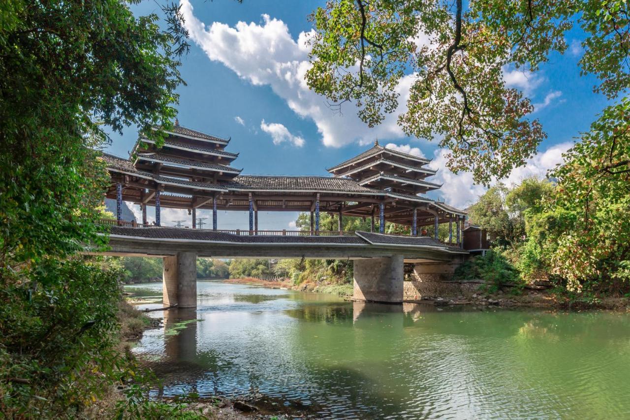 Serene Vale Inn Guilin-Free One Way Pick Up Service To High-Speed Railway Station For 2 Nights Exteriör bild