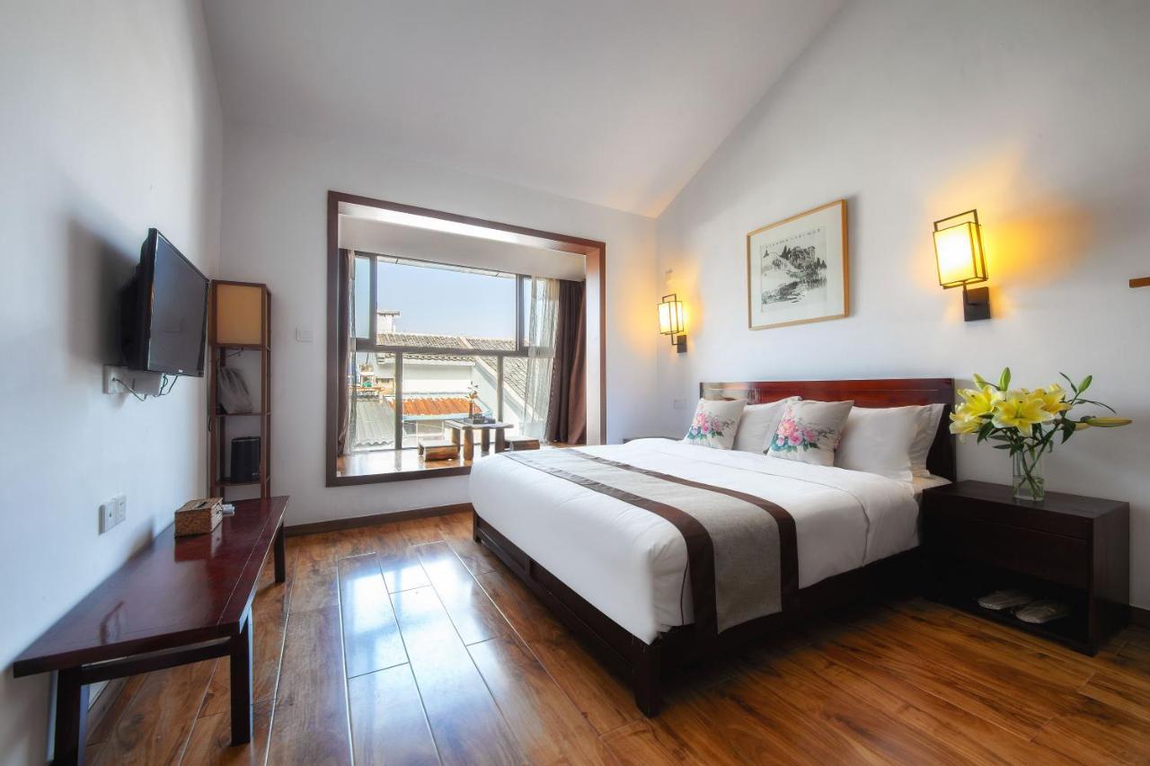 Serene Vale Inn Guilin-Free One Way Pick Up Service To High-Speed Railway Station For 2 Nights Exteriör bild