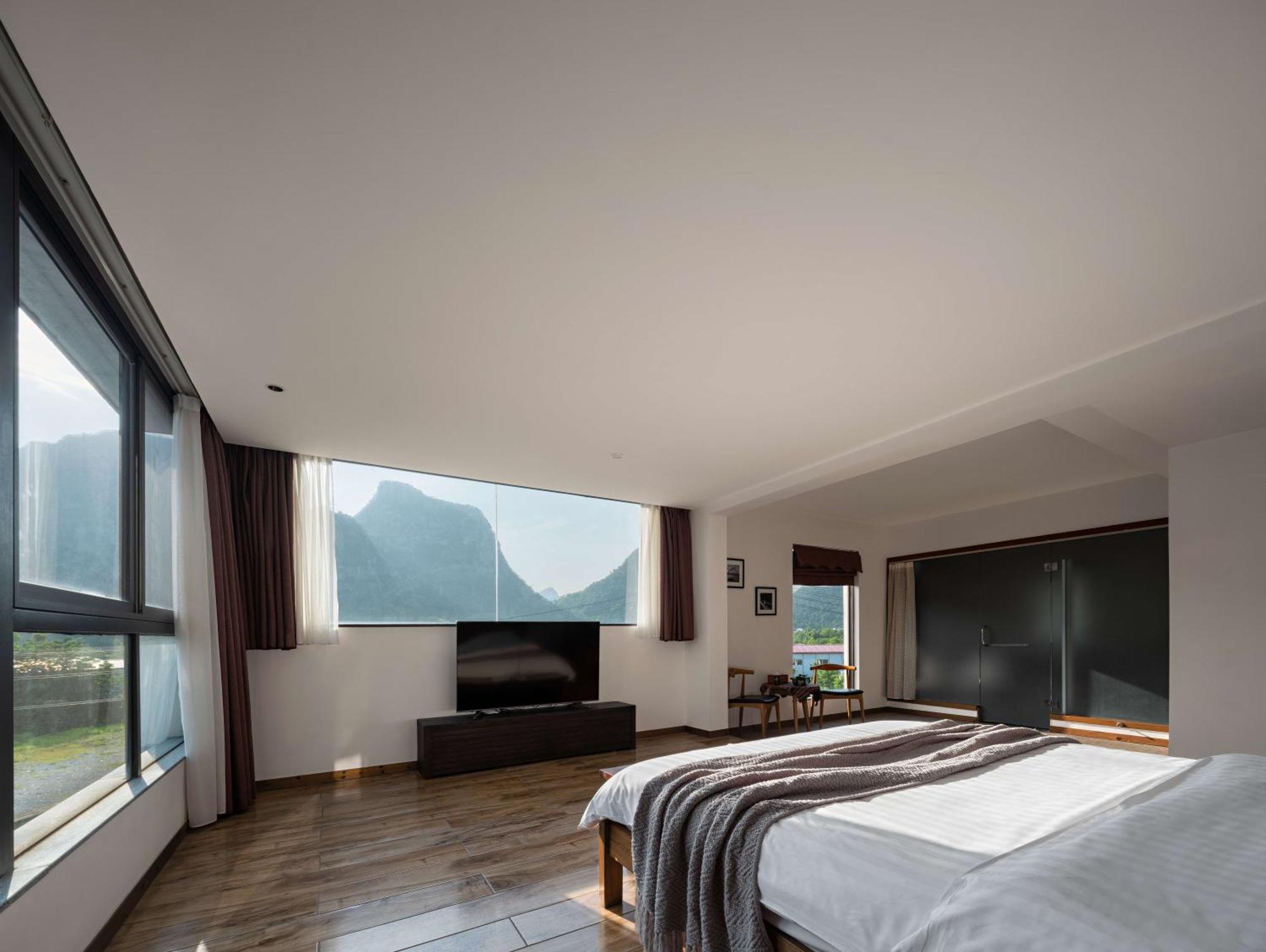 Serene Vale Inn Guilin-Free One Way Pick Up Service To High-Speed Railway Station For 2 Nights Exteriör bild