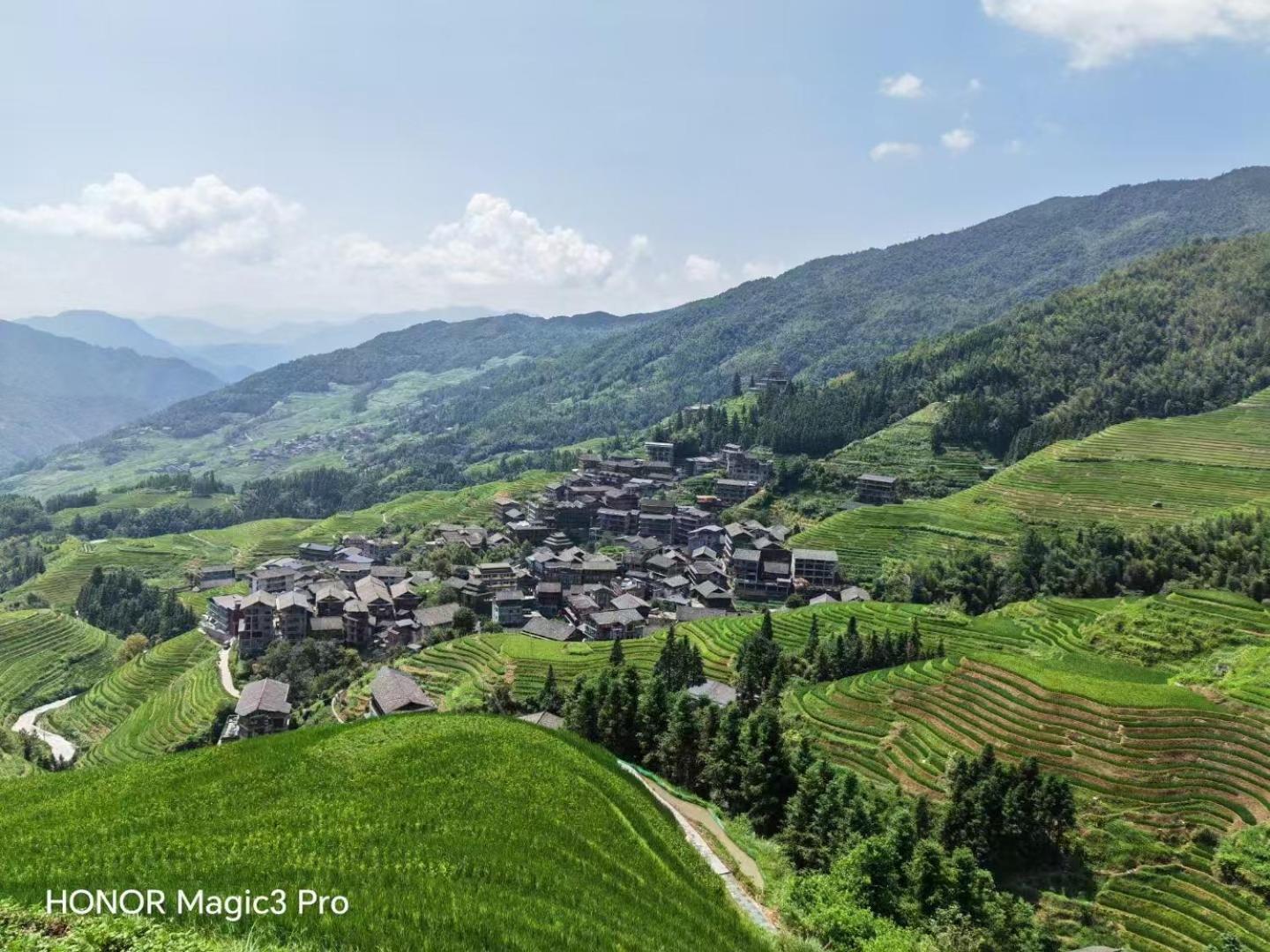 Serene Vale Inn Guilin-Free One Way Pick Up Service To High-Speed Railway Station For 2 Nights Exteriör bild