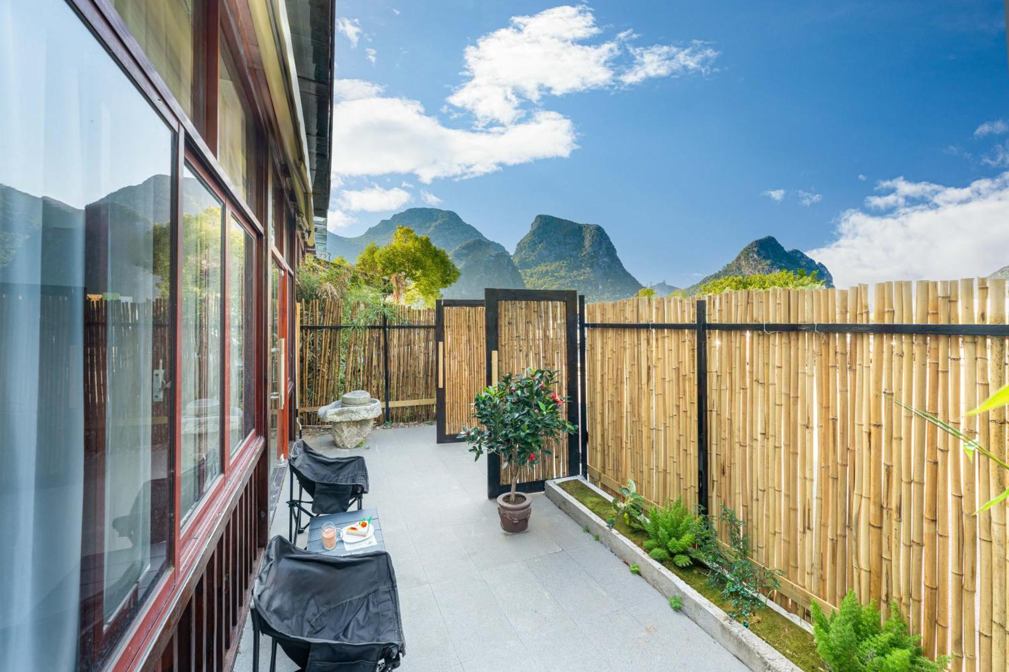 Serene Vale Inn Guilin-Free One Way Pick Up Service To High-Speed Railway Station For 2 Nights Exteriör bild