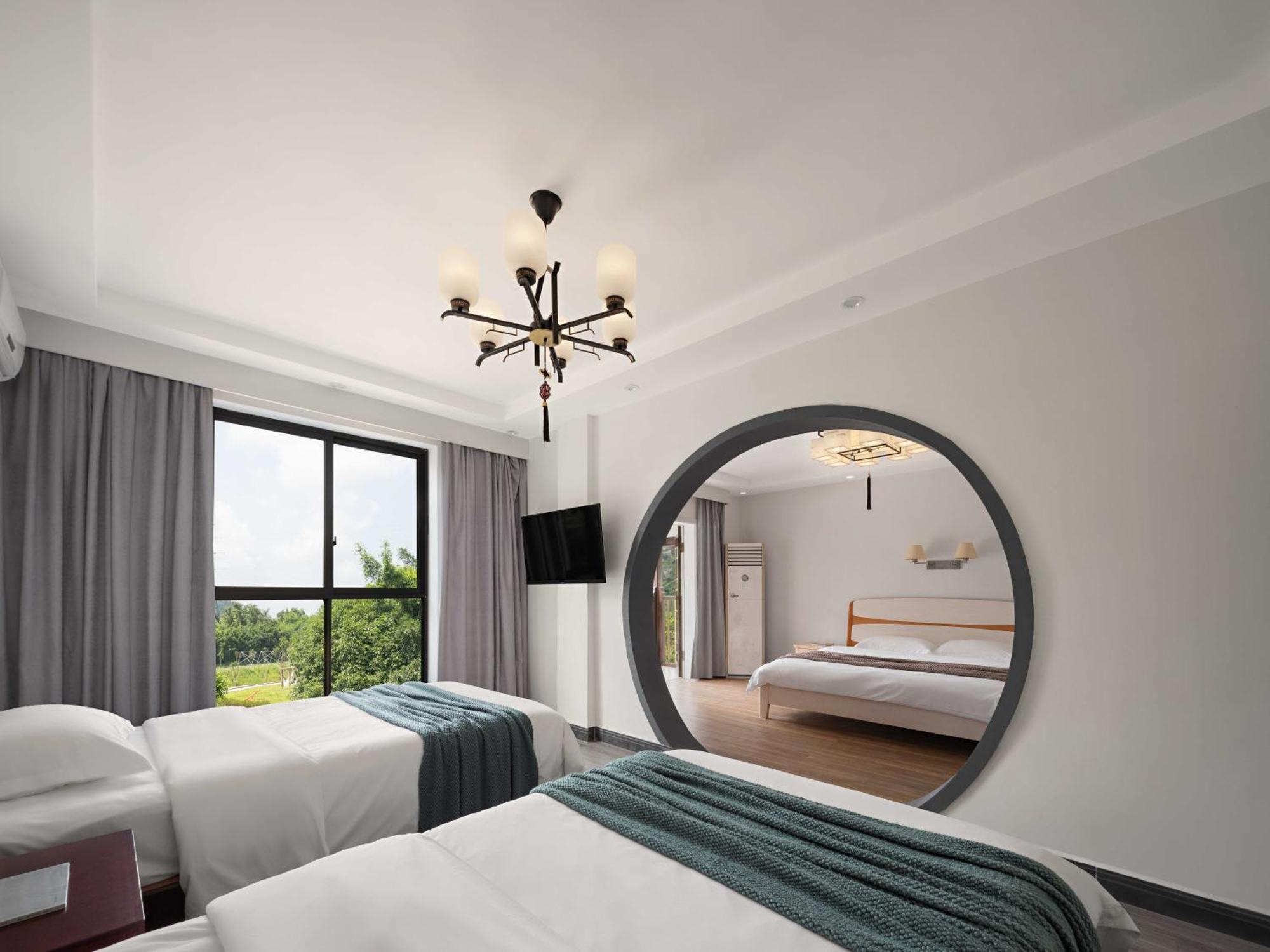 Serene Vale Inn Guilin-Free One Way Pick Up Service To High-Speed Railway Station For 2 Nights Exteriör bild
