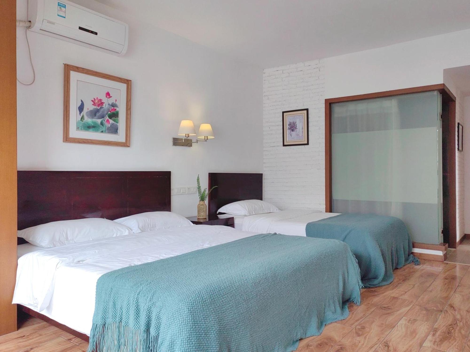Serene Vale Inn Guilin-Free One Way Pick Up Service To High-Speed Railway Station For 2 Nights Rum bild