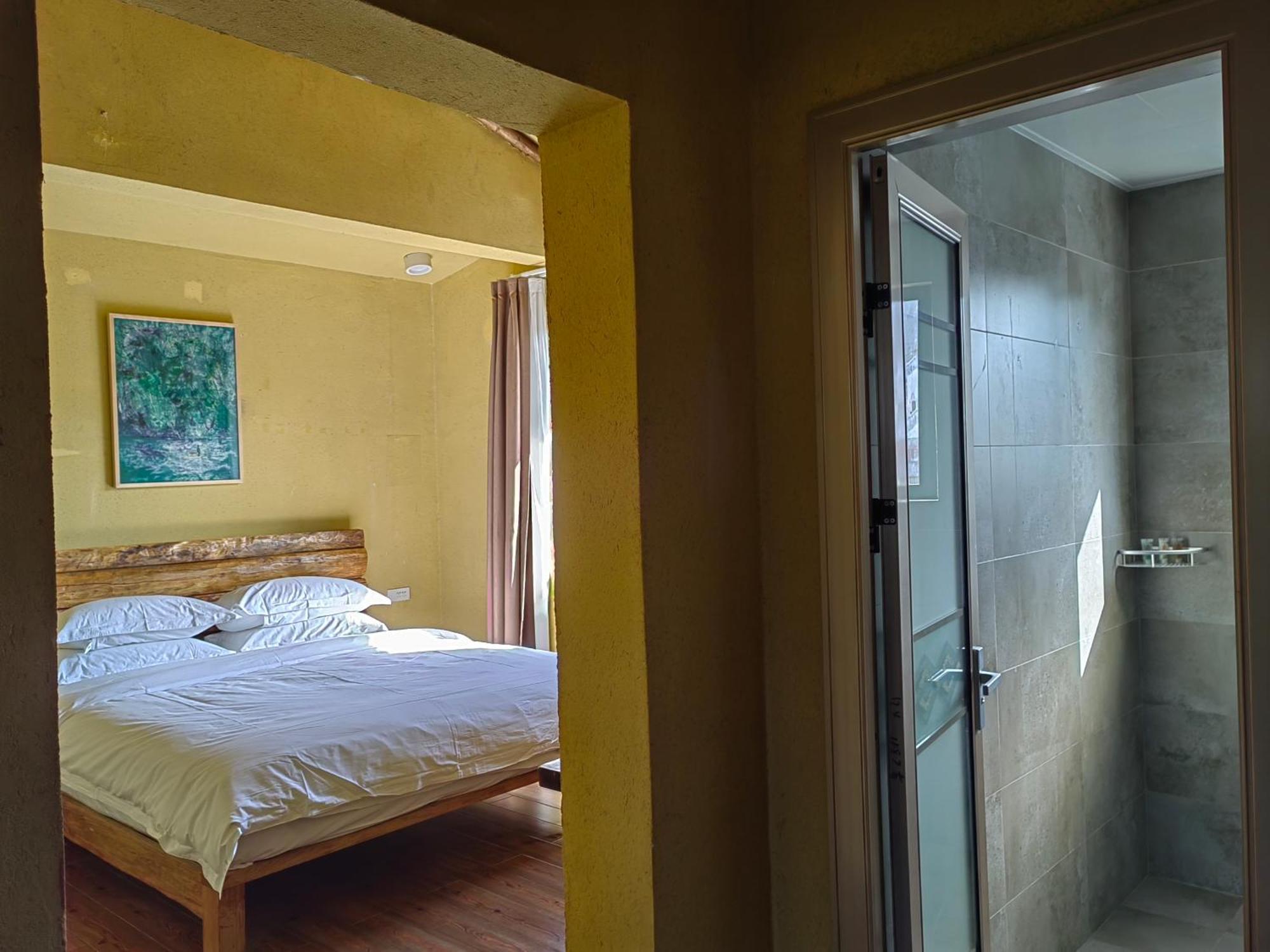 Serene Vale Inn Guilin-Free One Way Pick Up Service To High-Speed Railway Station For 2 Nights Exteriör bild
