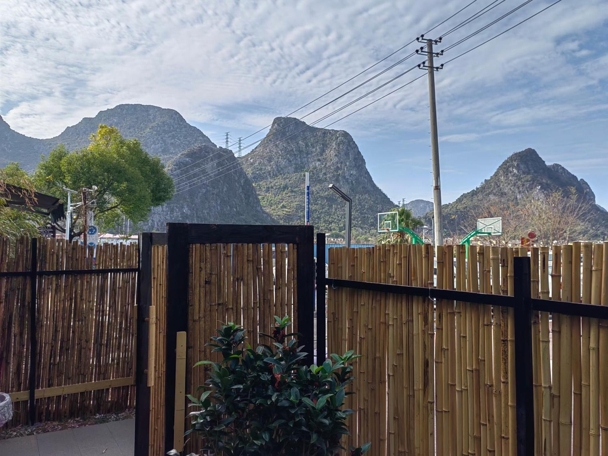 Serene Vale Inn Guilin-Free One Way Pick Up Service To High-Speed Railway Station For 2 Nights Exteriör bild